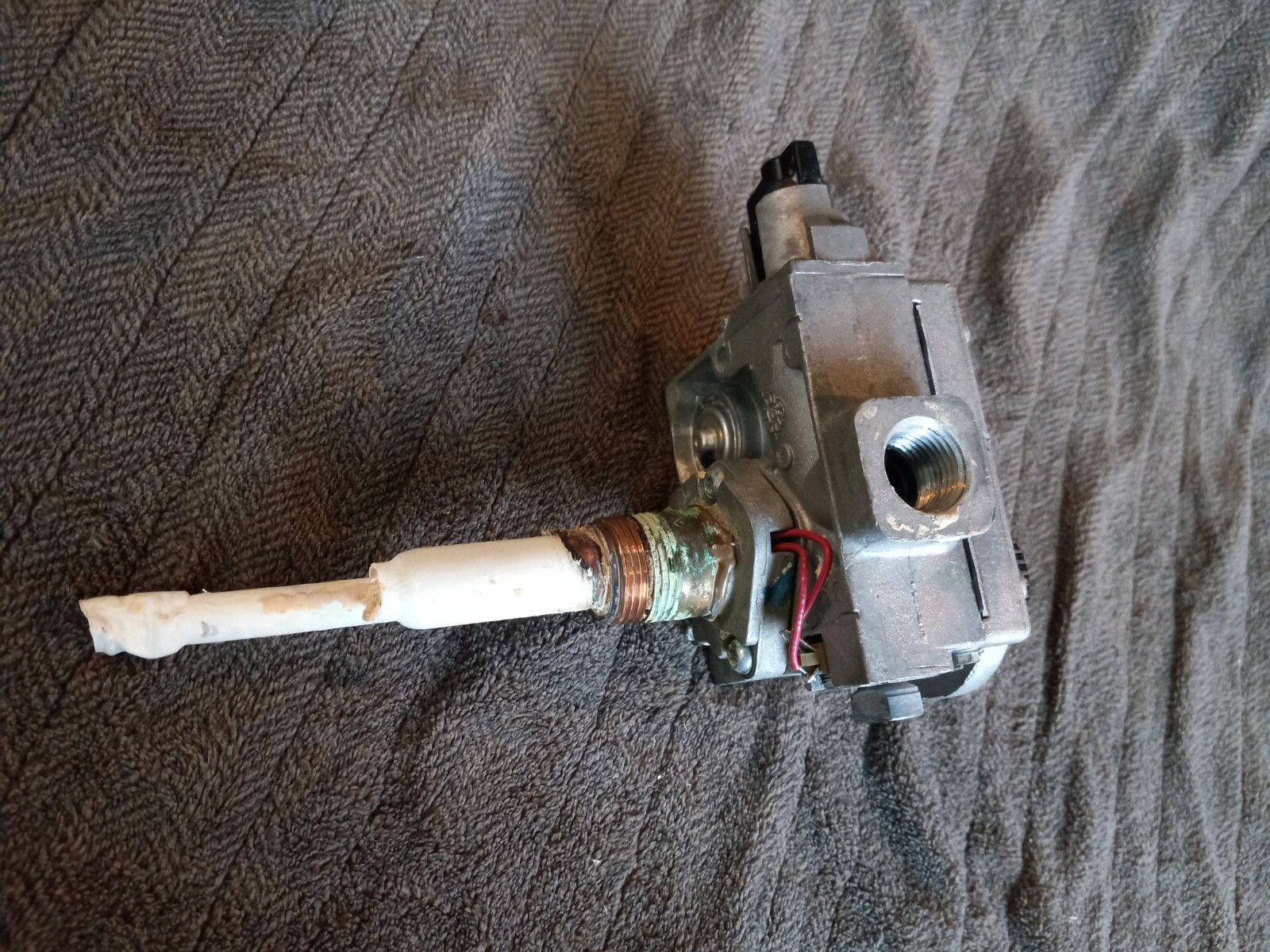 White Rodgers 37C73U-268 water heater NAT gas valve A O Smith 182791-000 |  eBay