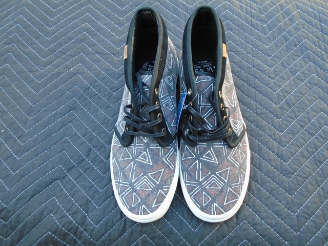 vans chukka boot black