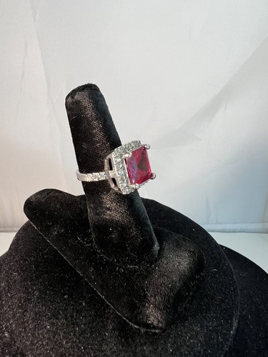 Beautiful Dazzling Silver Tone Ruby Red Square Stone Ring - Picture 3 of 10