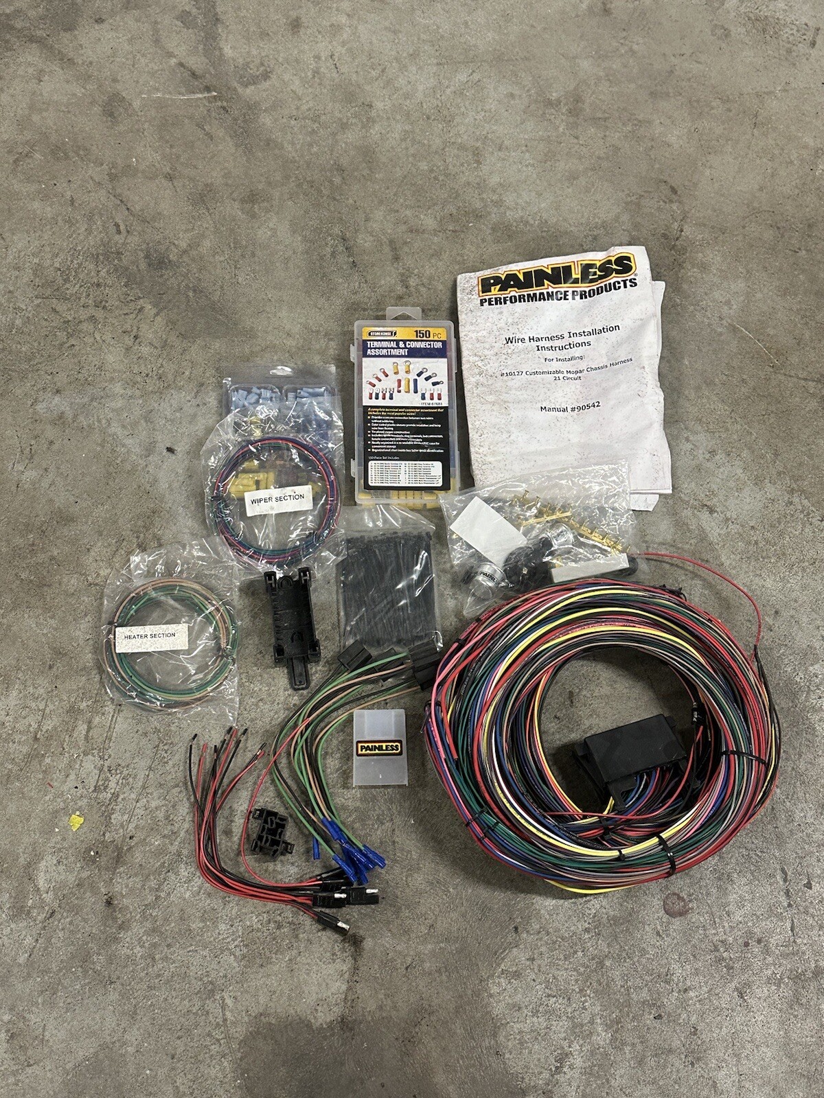 Painless Wiring Mopar Muscle Car Chassis Harness 21 Circuits eBay
