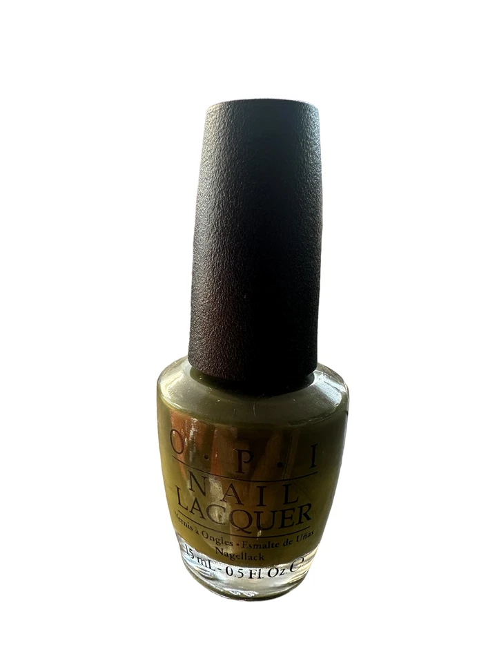 Esmalte de uñas OPI Suzi - La primera dama de las uñas, colección verde DC 0,5 fl oz Foto 2 de 2