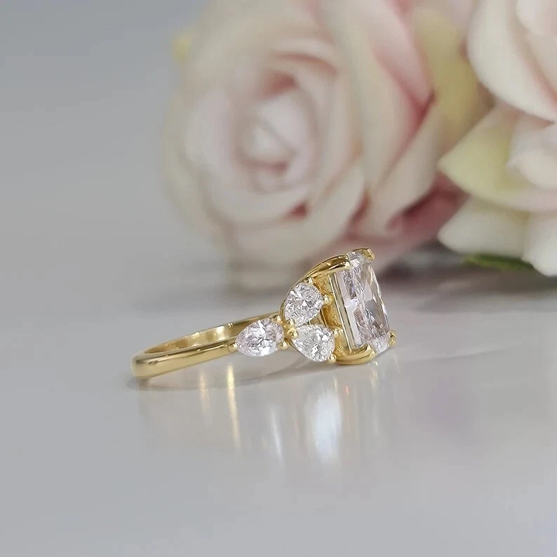 6.10Ct Radiant Cut White Treated Diamond Solitaire in 925 Silver Engagement Ring - Image 4 of 4