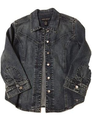 black fitted denim jacket