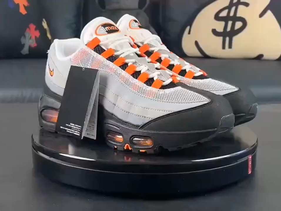 Nike Air Max 95 OG Big Bubble Bright Mandarin HM4740-005 White