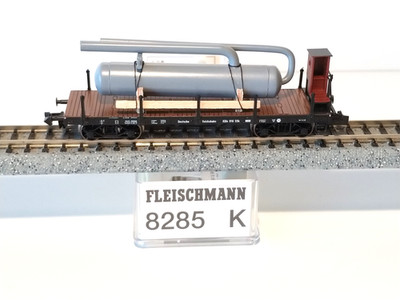 VAGÓN PLATAFORMA 916 CON CARGA DE CALDERA DRG ÉPOCA II FLEISCHMANN 8285 (G089)