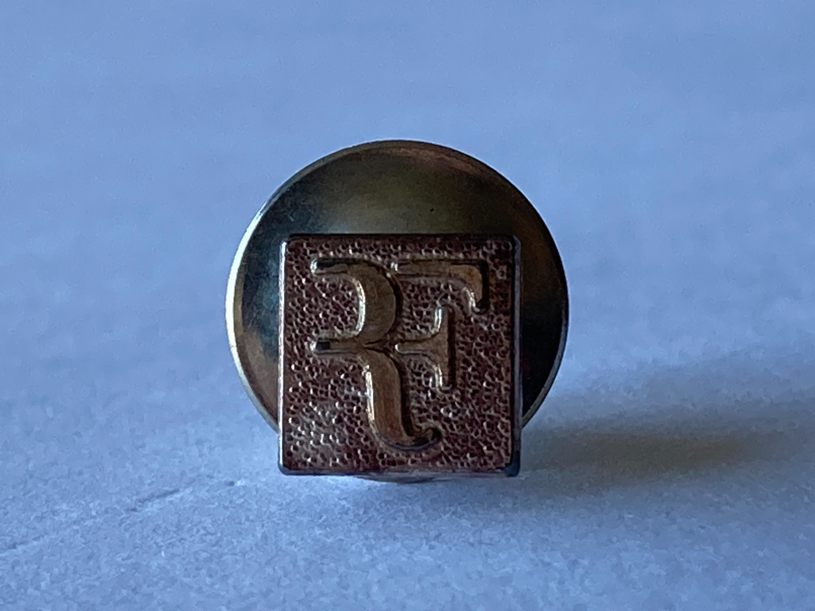 Roger Federer RF Foundation Silver Pin – Individually Numbered – New in RF Box