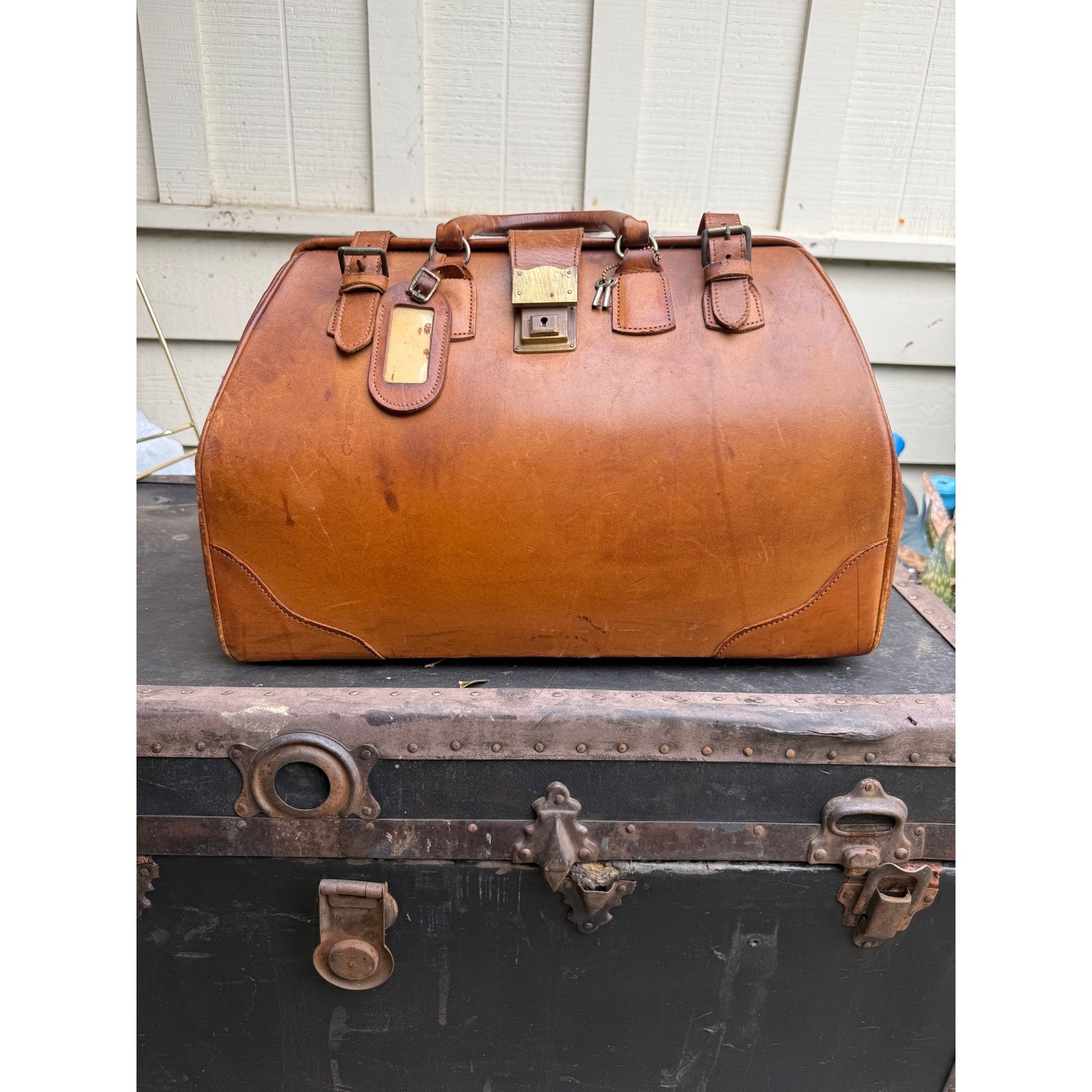 With Keys And Plaid Lining