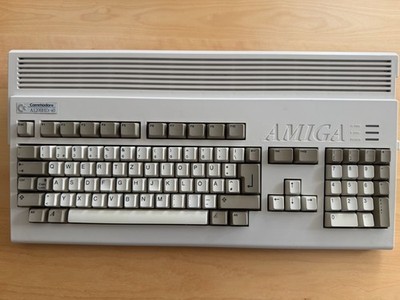  Wunderbarer Amiga 1200 Rev 2B mit Pistorm 16GB  funktioniert einwandfrei    