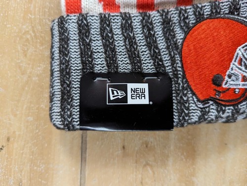 Gorro tejido Cleveland Browns New Era NFL histórico en el campo Pom Tobogán - Imagen 6 de 16