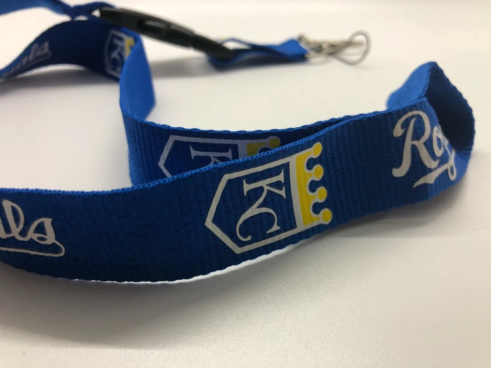 Kansas City Royals Lanyard Insignia Llavero Clip Máscara Facial Soporte Correa Ahorrador Nuevo Foto 2 de 4