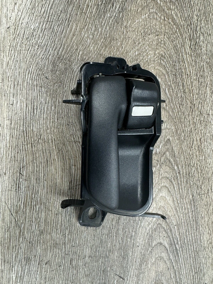 Manija de puerta interior Toyota Avalon 1995-99 negra OEM parte delantera izquierda lado del conductor 📷 Foto 3 de 4