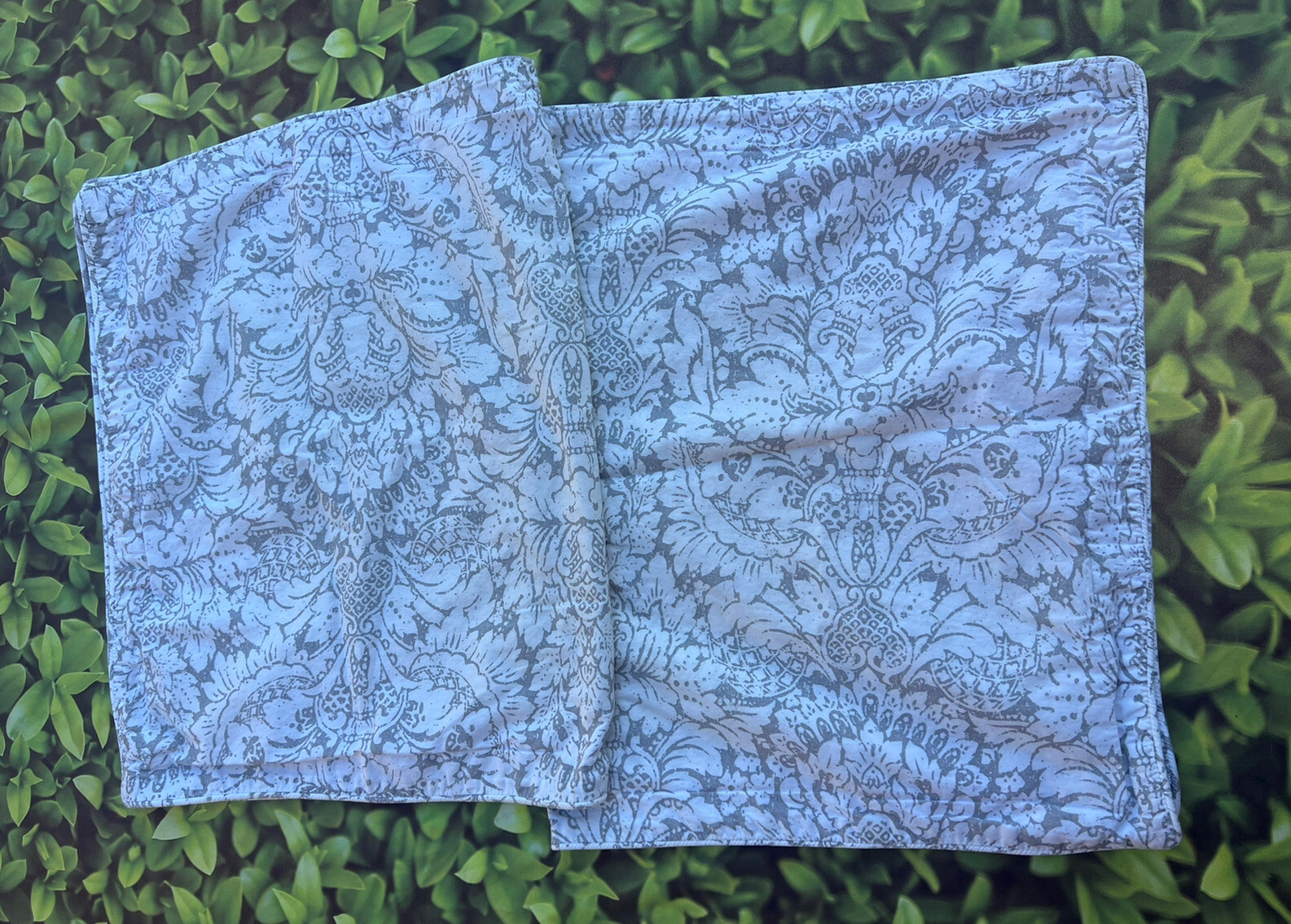 2 RALPH LAUREN KING Pillow SHAMS Set Pair White Gray Grey Damask