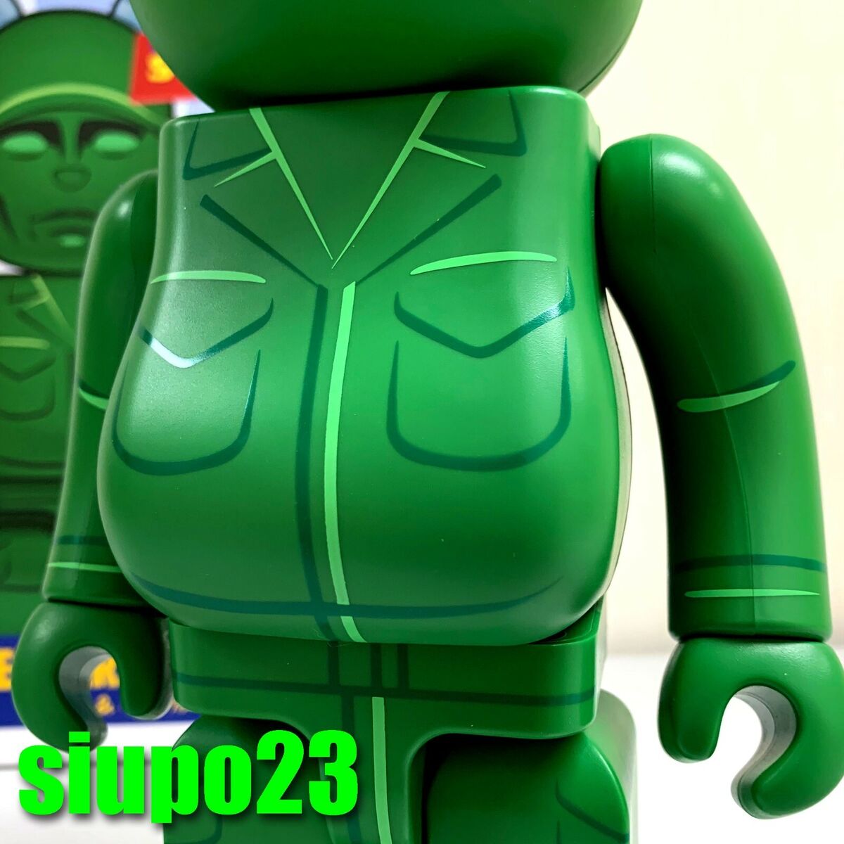 Medicom 400% + 100% Bearbrick ~ Disney Pixar Toy Story Be Medicom 400% + 100% Bearbrick ~ Disney Pixar Toy Story Be