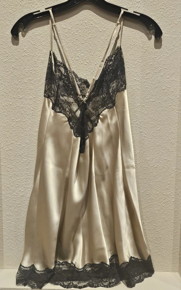 Camisón AUGUST SILK ÍNTIMATES Encaje 100% Seda Beige Chemise Slip Nuevo sin Etiquetas Foto 2 de 4