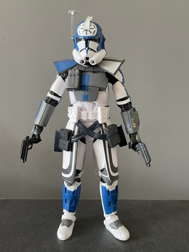 Figura de acción Star Wars Black Series Clone Wars Commander Jesse 6" - Imagen 3 de 5