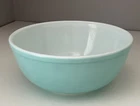 VTG Pyrex #403 Green Mixing Bowl 2 1/2 Quart