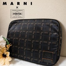 [Come nuovo] MARNI x PORTER Black Geometric iPad Tablet Pouch Clutch: dal...