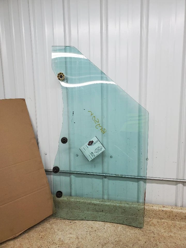 Passenger Right Front Door Glass Calais 2 Door Fits 74-76 CADILLAC 303604 Foto 4 de 4