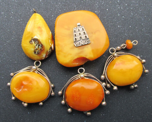 Antique Natural Baltic Amber Jewelry Lithuania Vilnius 18.5g.