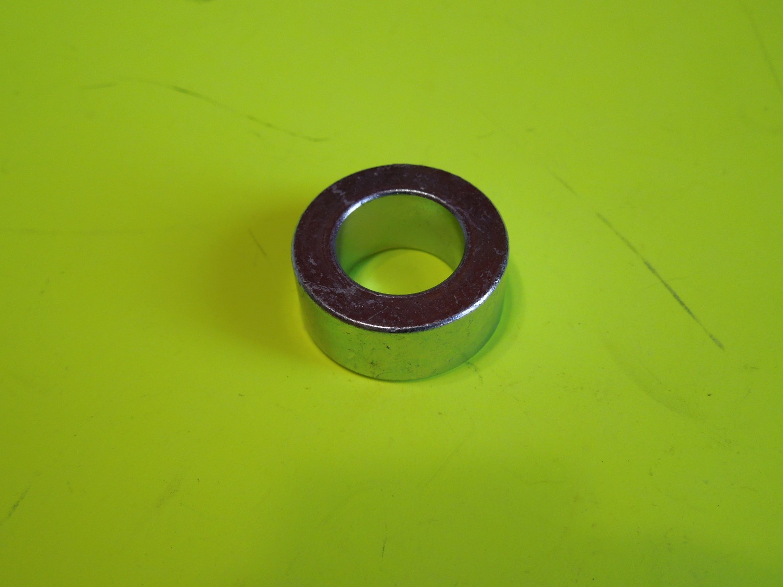 1 NOS OEM Harley Davidson Lower Shock Spacer P/N 6219 eBay