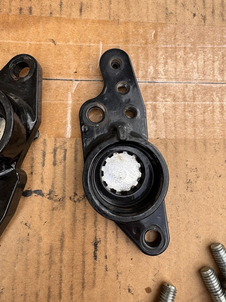 2006 Harley Davidson street glide OEM Rear Fork Brackets Peg Mounts - Image 4 of 4