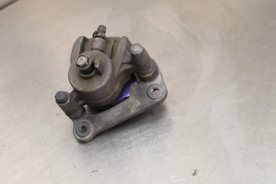 98-02 KAWASAKI NINJA ZX6R REAR BACK BRAKE CALIPER 43041-1662-GZ 92002-1178 - Image 4 of 4