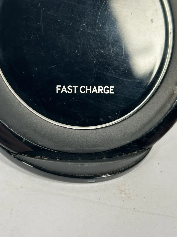 Samsung EPNG930 Qi Wireless Charging Stand for Galaxy S8 - Black - Image 4 of 4