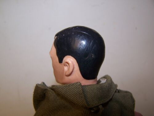 1964 Vintage Spalle a Fessura TM GI Joe Hasbro con ACCESSORI FOOTLOCKER 50 CAL - Foto 14 di 24