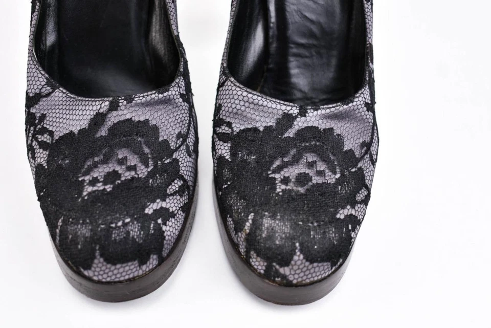 GUCCI: Dark Lilac & Black Lace Detail, Heels/Pumps Sz: 8.5C - Image 4 of 4