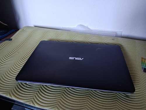 ASUS UX302U i3-6100u 8gb 13,3" 128gb ssd m2GB WINdows10 - Imagen 7 de 9