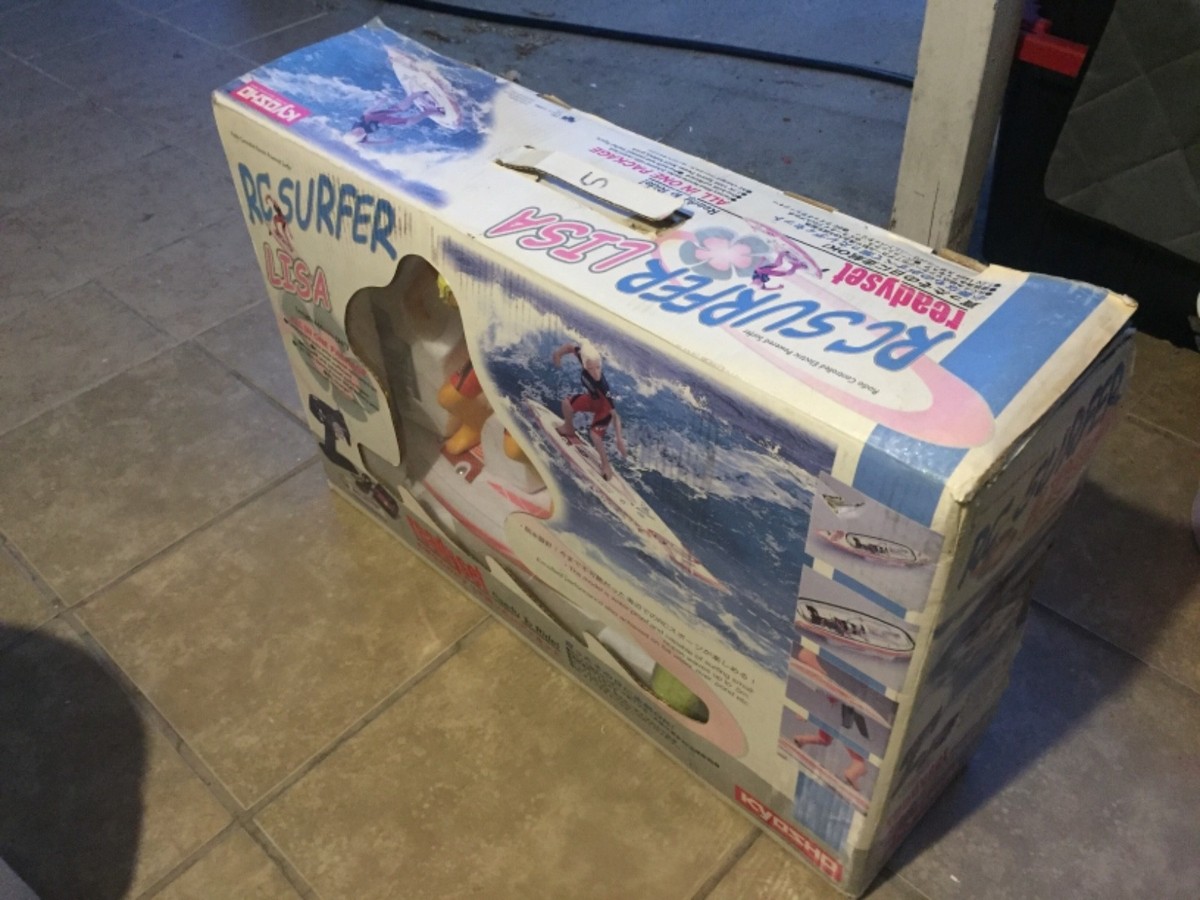 Kyosho RC Surfer Lisa KYOB05A3 1/5 Scale Ready Set Fair Open Box