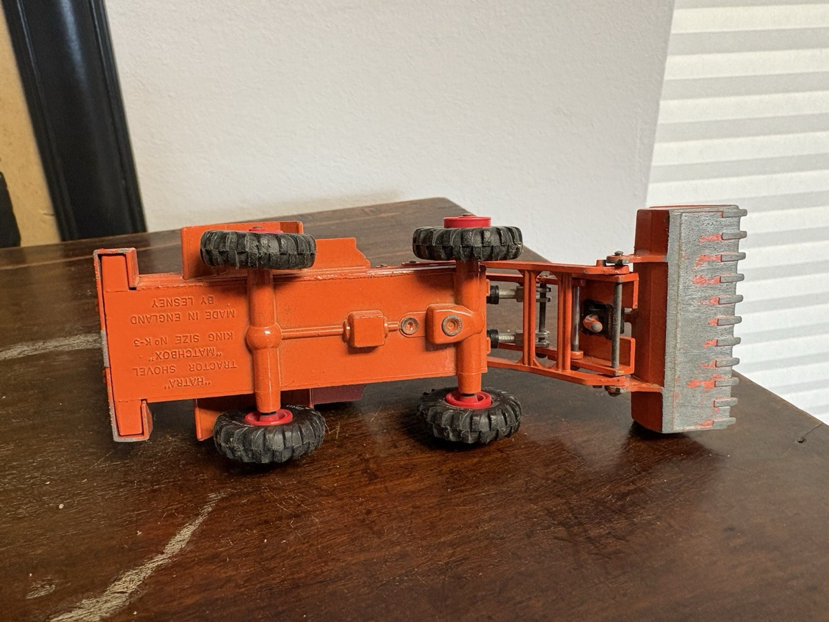 Matchbox Lesney Vintage K-3 Hatra Tractor Shovel King size Series