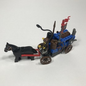 Vintage LEGO Castle Wolfpack Renegades 6038 Incomplete Set With Minifigures