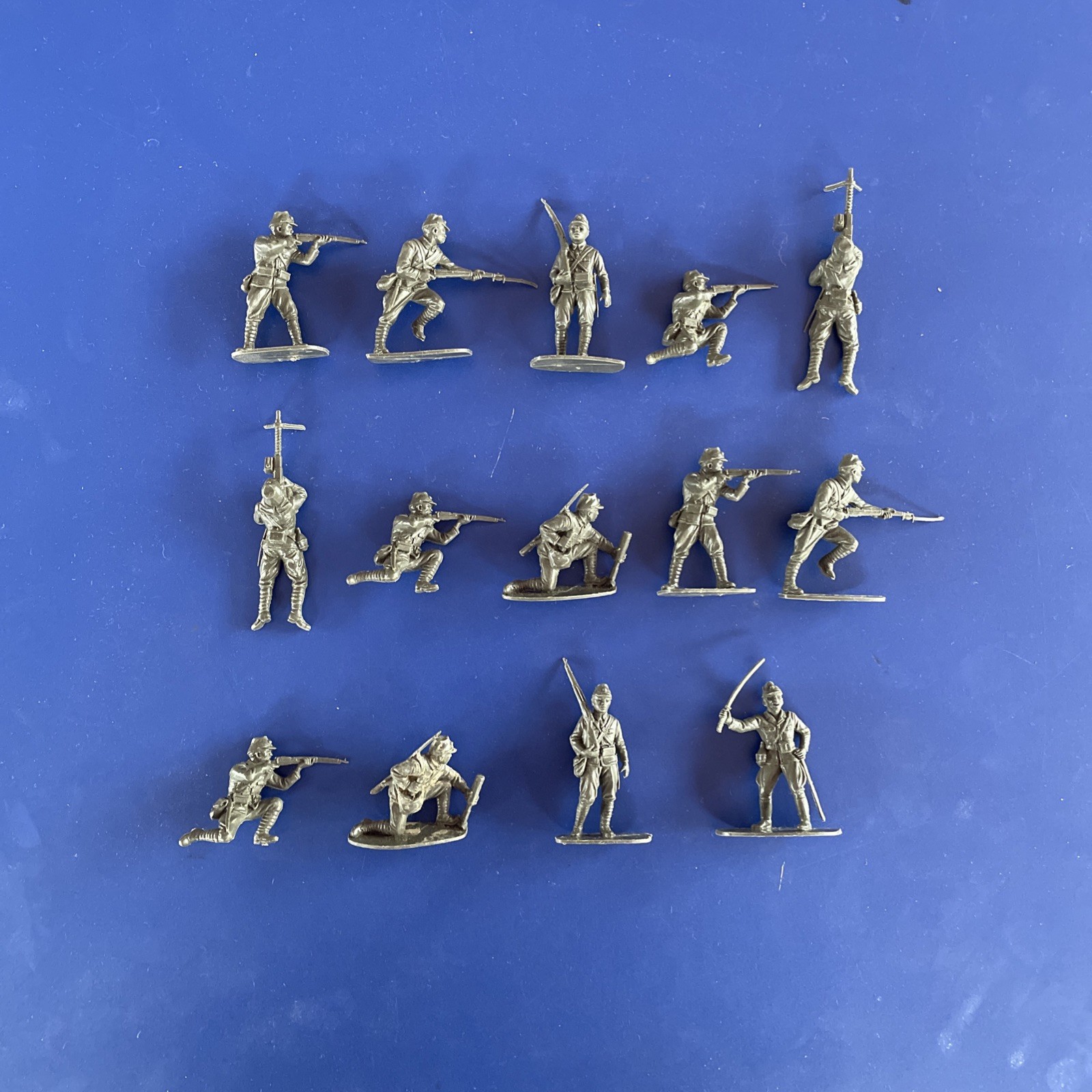 Airfix Toy Soldiers Japanese Infantry WW2 1/32 Scale. Excellent condition x14