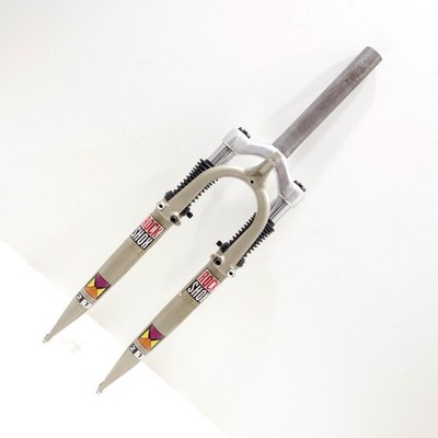 26  Rockshox MAG 21 Kult Dual Air Federgabel 1475 g