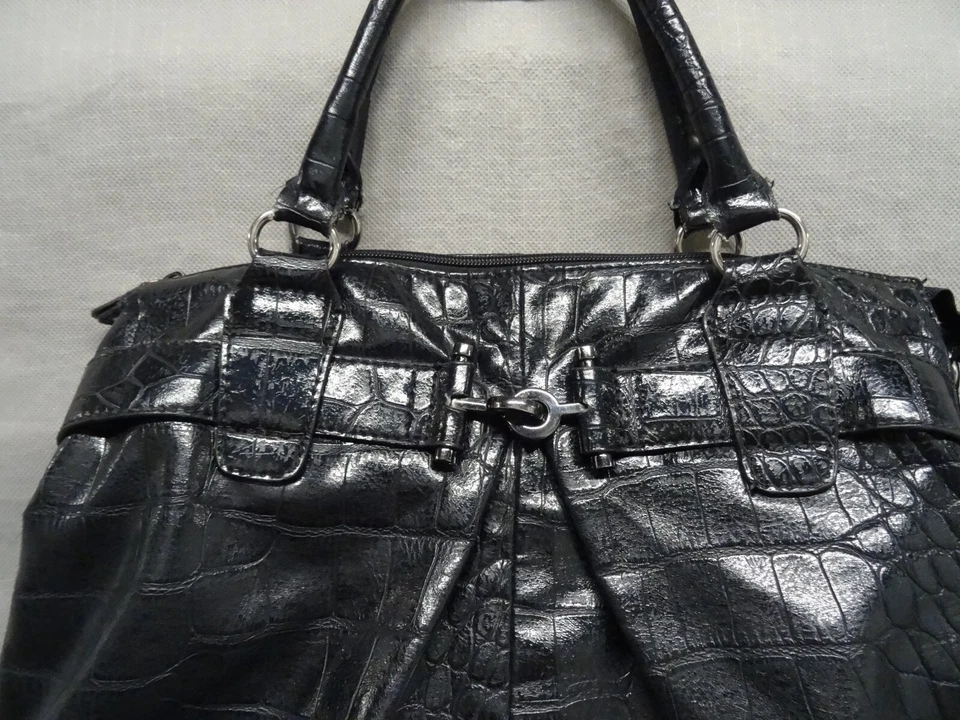 Cartera Bueno para mujer negra con asas dobles de cuero sintético con guijarros Foto 2 de 4