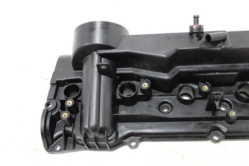 Cubierta de válvula Infiniti QX80 2016-2024 Foto 3 de 4