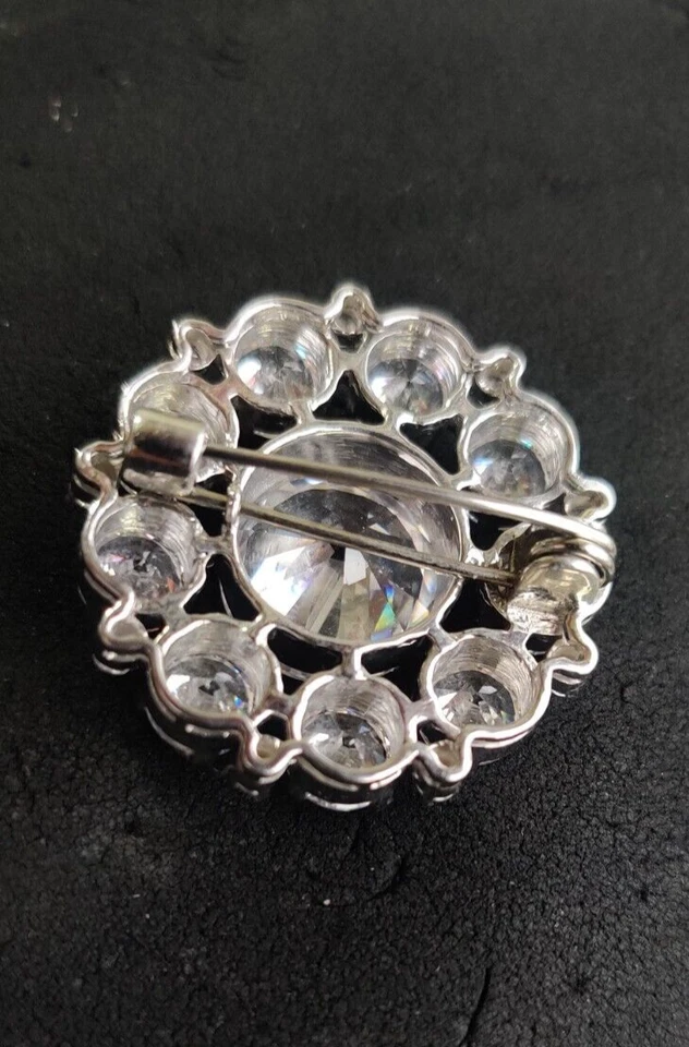 Broche prendedor grande blanco redondo diseño flor círculo fino plata de ley 925 Foto 4 de 4