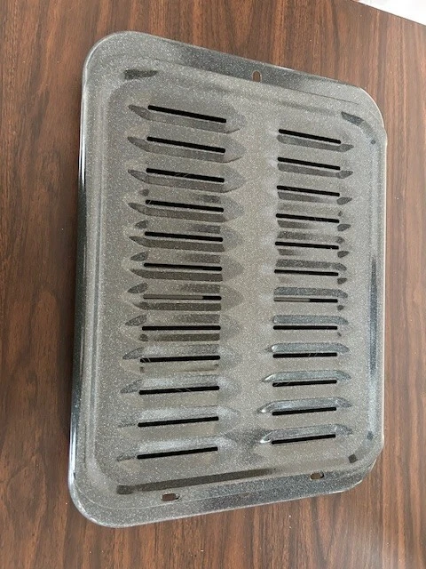 2 Pc Enamel Oven Roasting Broil Pan and Drip Tray approx 15"x14" NEW