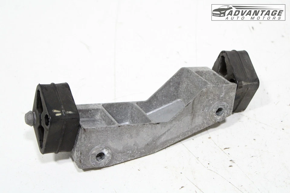 2019-2025 RAM 1500 RWD ВЫХЛОПНАЯ СИСТЕМА ГЛУШИТЕЛЬ КРОНШТЕЙН КРЕПЛЕНИЕ OEM - Изображение 3 из 4