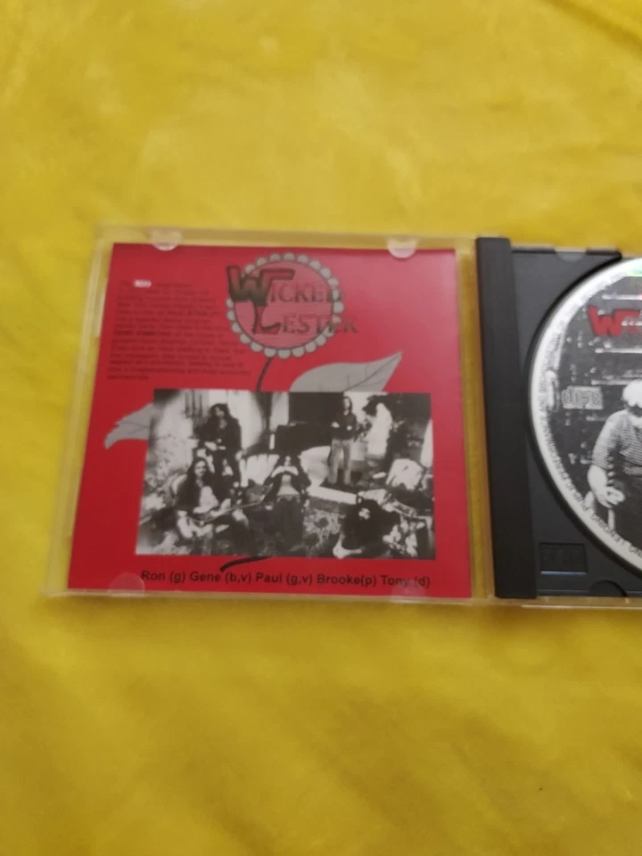 Wicked Lester Self-Titled CD Rare OOP Hard Rock Pre-KISS Promo CD MINT - Imagem 3 de 4