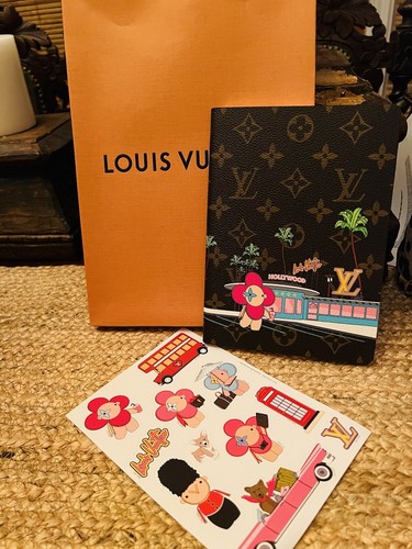 New LOUIS VUITTON Clemence Xmas 2021 Vivienne HOLLYWOOD NOTEBOOK Writing Book - Picture 5 of 11