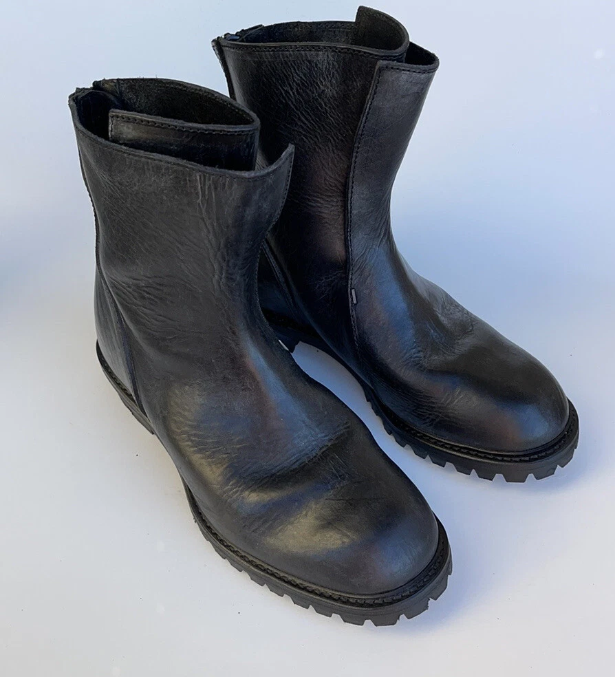 Julius boots