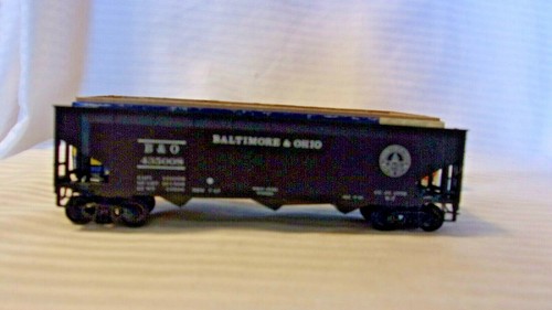 Roundhouse Prod. Tolva desplazada escala HO 3 bahías, negra, Baltimore y Ohio #435008 | Zustand: Used