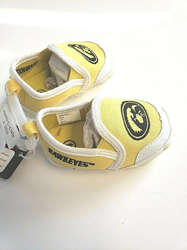Baby Cloth Slip-on Infant Shoes Iowa Hawkeyes NCAA Logo Campus Footnotes - Image 4 of 4