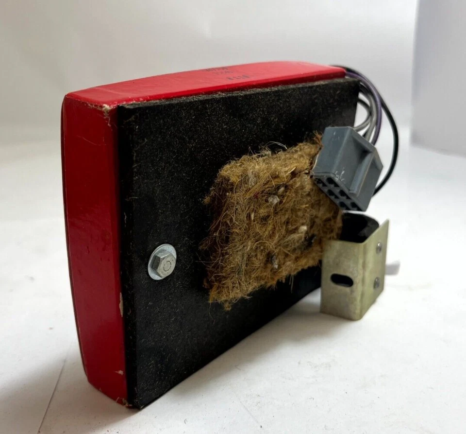 1969 Chrysler Imperial последовательный сигнал поворота мигалка 2947709 новый из старых запасов. - Изображение 2 из 4