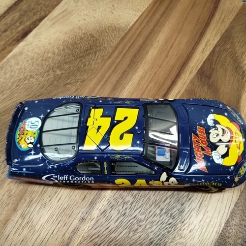 Jeff Gordon #24 Foundation Mighty Mouse 2005 Monte Carlo 1:24 #582 Of 900 - Picture 9 of 19