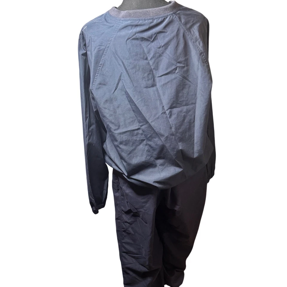 Conjunto de chaqueta y pantalones cortavientos suéter IZOD para damas - azul medio Foto 3 de 4