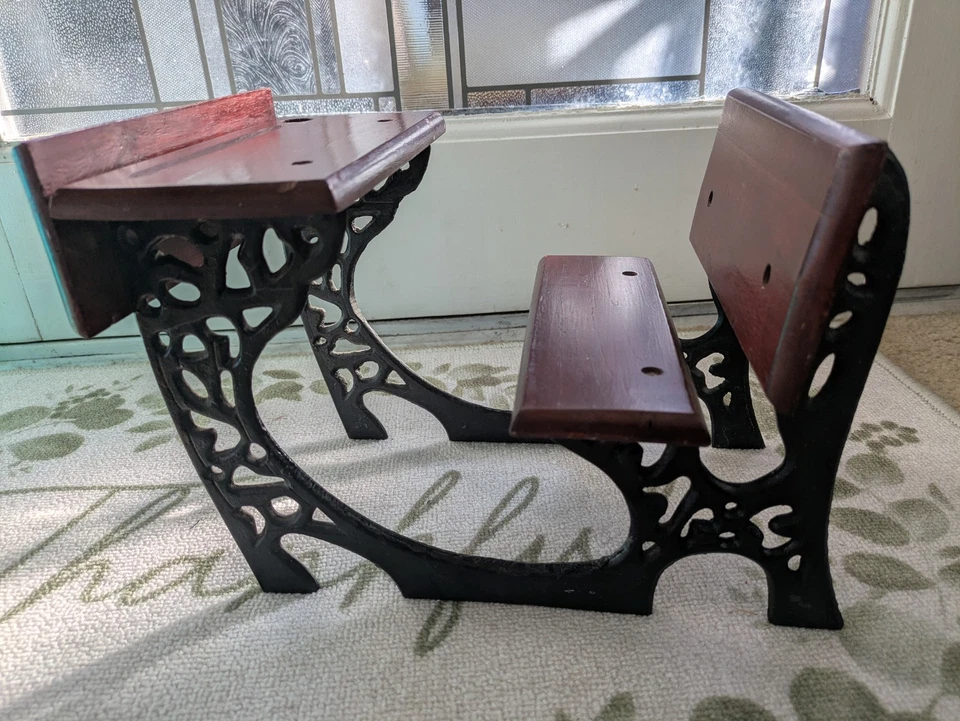 American Girl Doll Samantha's School Desk Pleasant Company Retired - Image 2 of 4