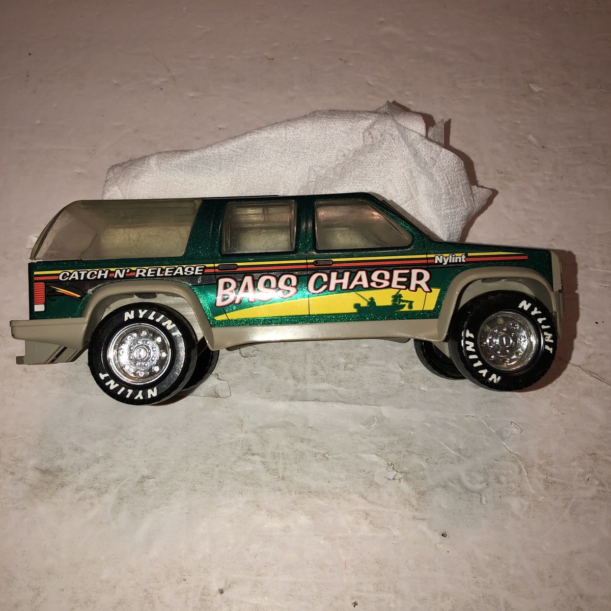 Nylint Bass Chaser Catch N' Release Truck Vintage 1994 Green